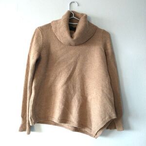 BCBG Maxazria Sweater Women XS Brown 100%Merino Wool Asymmetric Hem Turtleneck